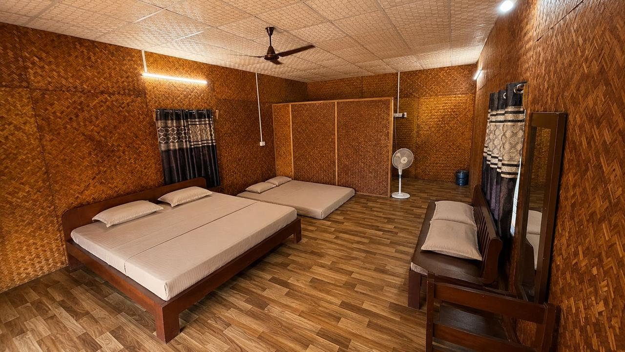 Traditional Bamboo Deluxe Room — photo 1
